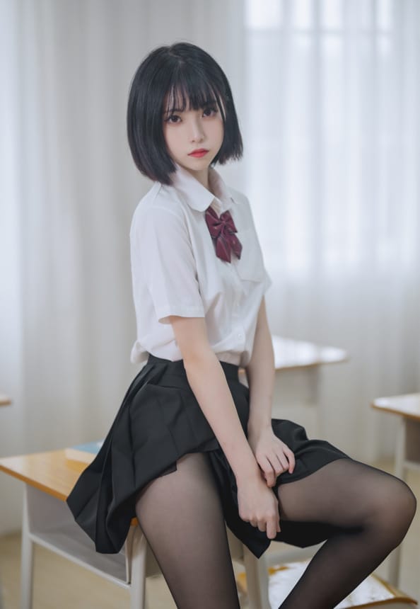 许岚LAN –NO.001 教室jk黑丝[40P/425MB]-客模COSER写真收藏网