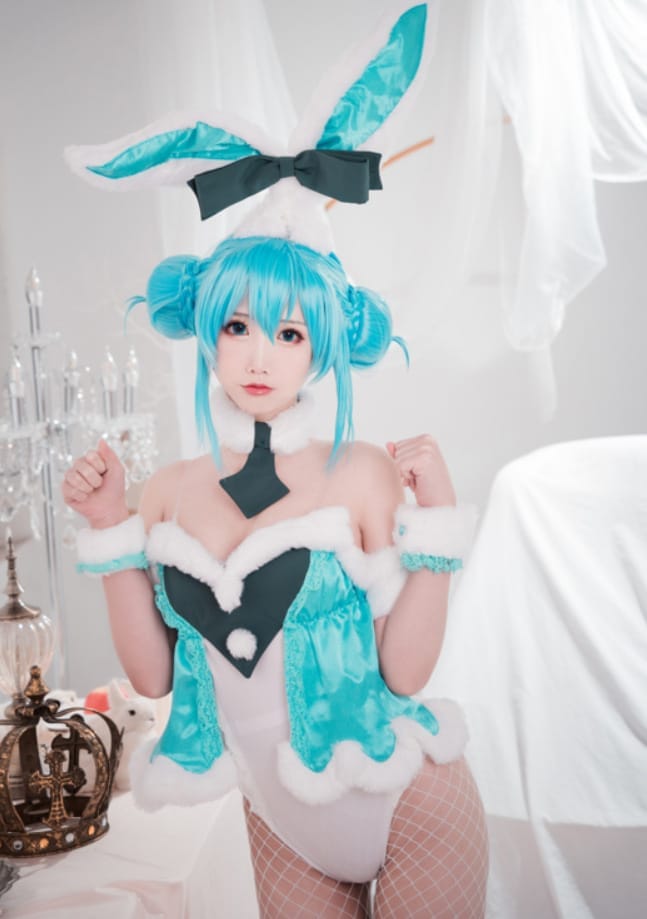 面饼仙儿 –NO.088 初音兔女郎[17P/139MB]-客模COSER写真收藏网