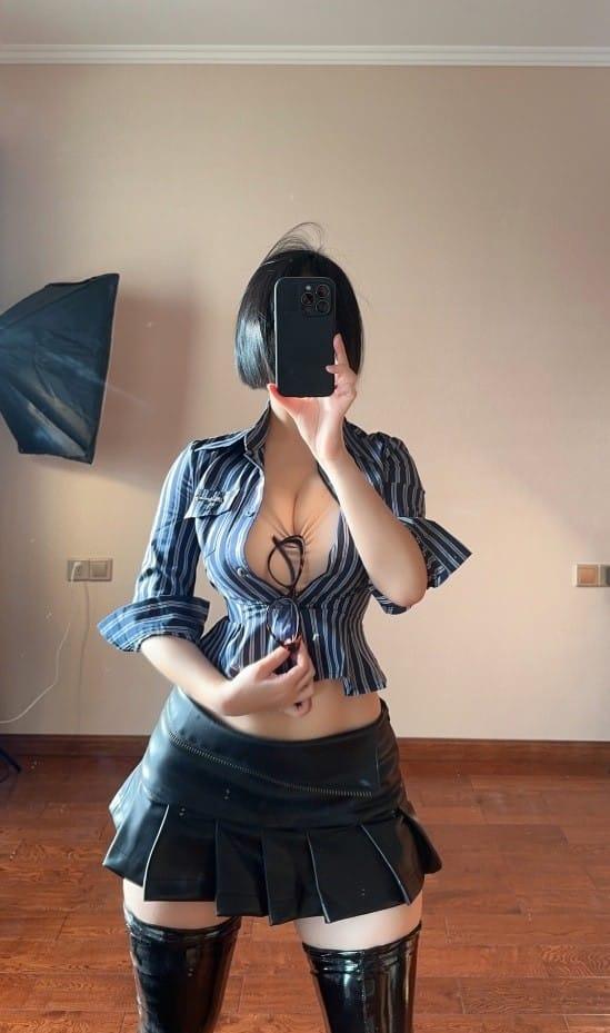 [微密圈]俏妞qiaoniuTT – 战神皮靴[16P-62M]-客模COSER写真收藏网