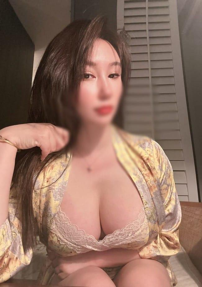 [微密圈]MIYA –黄色睡袍[34P1V-397M]-客模COSER写真收藏网