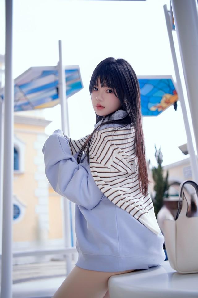 桜桃喵 – NO.217 蓝 [20P-356MB]-客模COS写真收藏网