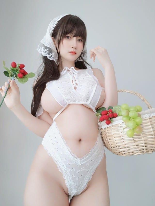 白银81 – NO.123 [Fantia] 23年10月会员合集（26套）[349P8V-2.94GB]-客模COS写真收藏网