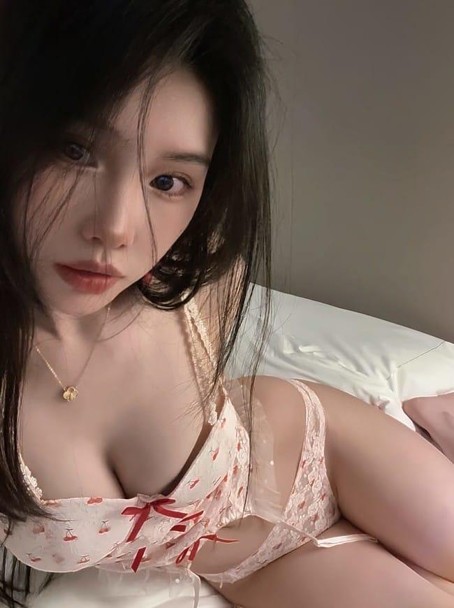 [微密圈]陈佩奇yyyy –粉红樱桃 [13P-33M]-客模COS写真收藏网