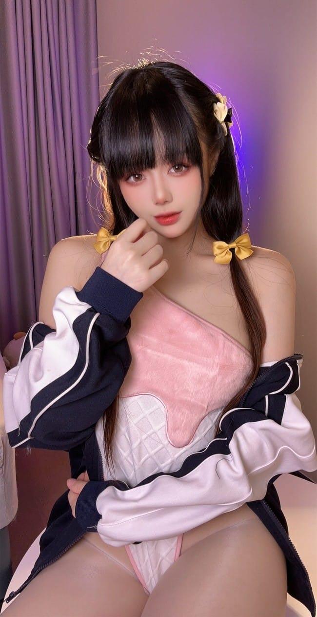 九言 – NO.12 冰淇淋[26P4V-397MB]-客模COS写真收藏网