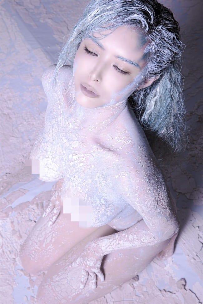 秋和柯基 – NO.87 复生[73P-770MB]-客模COS写真收藏网