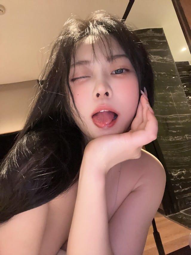 [微密圈]左公子666 – 俏皮女娃 [22P3V-307M]-客模COS写真收藏网