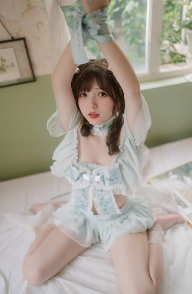 花铃 – NO.13 豌豆公主仆[81P-590MB]-客模COS写真收藏网