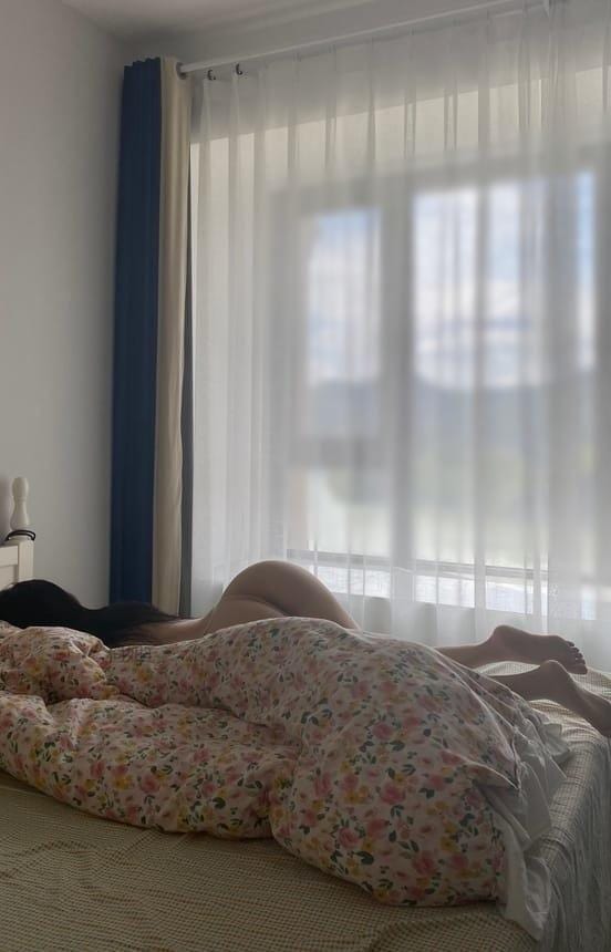 [微密圈]俏妞qiaoniuTT –比基尼美女[18P-47M]-客模COS写真收藏网