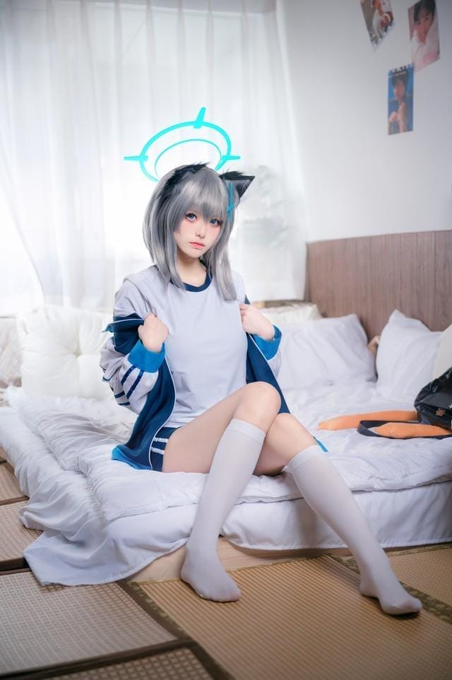 九柒喵 – 体操服白子 [17P 67MB]-客模COS写真收藏网