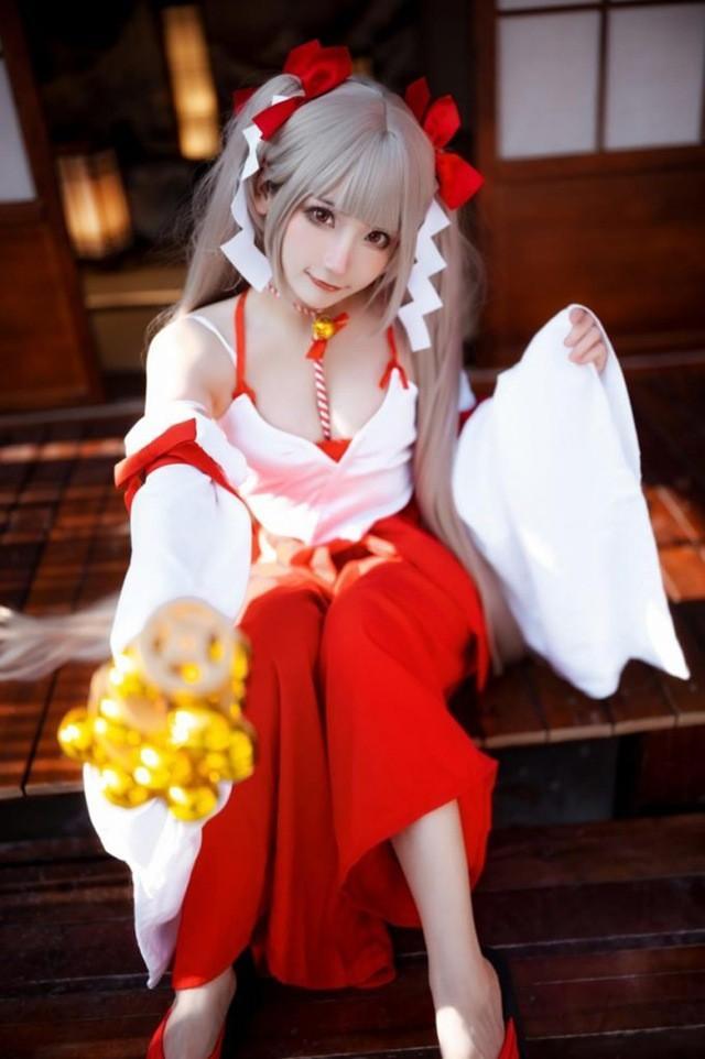 是三不是世w – NO.43 碧蓝航线 可畏巫女 [21P-566MB]-客模COS写真收藏网