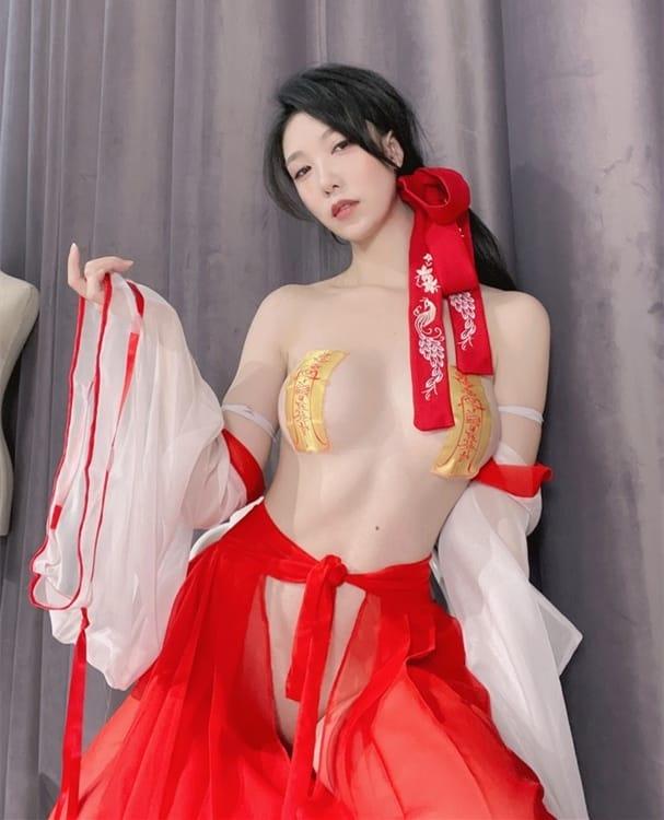 抖娘-利世 – NO.119 驱邪师[23P-41MB]-客模COS写真收藏网