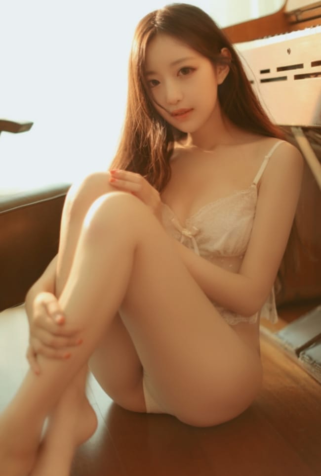 Shika小鹿鹿 –NO.066 女友日常[17P/51MB]-客模COS写真收藏网