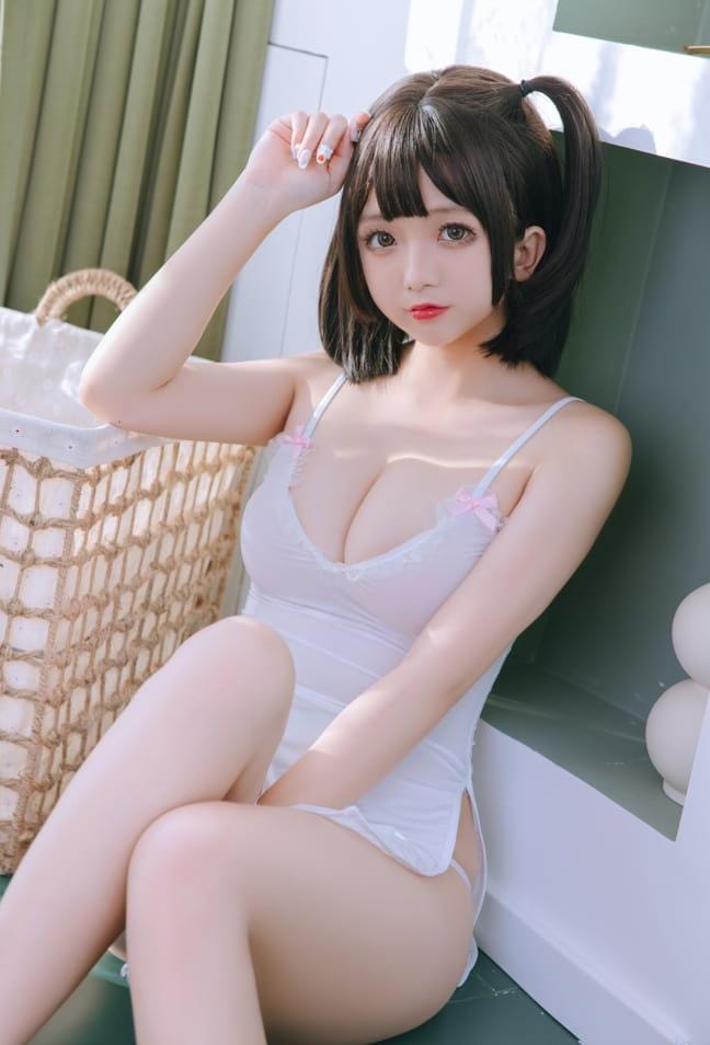 日奈娇 – NO.043 湿身小白裙[97P-1.06GB]-客模COS写真收藏网