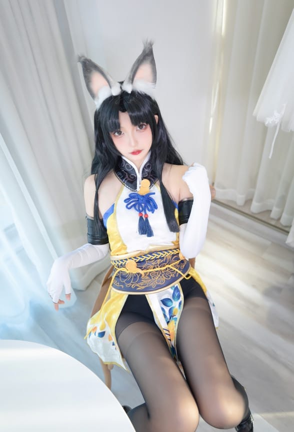 神楽板真冬 –NO.93 黑丝胡桃[75P/167MB]-客模COS写真收藏网