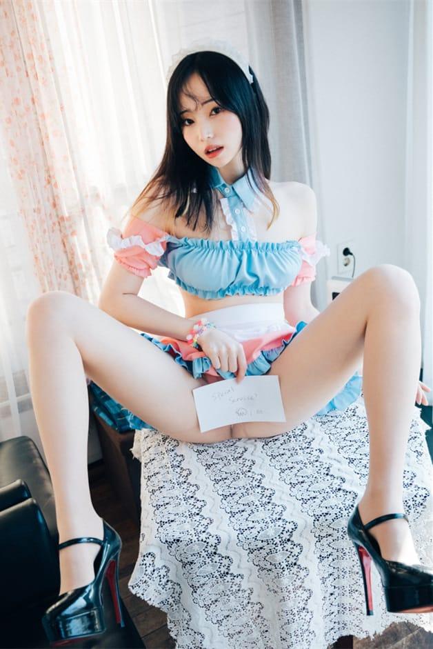 Bambi(밤비) – NO.89 [Loozy] Cafe Alba[179P-197MB]-客模COS写真收藏网