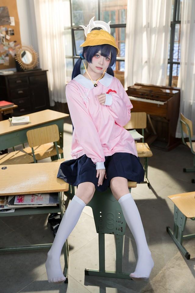 九柒喵 – NO.025 妃咲幼稚园 (蔚蓝档案) [25P 111M]-客模COS写真收藏网