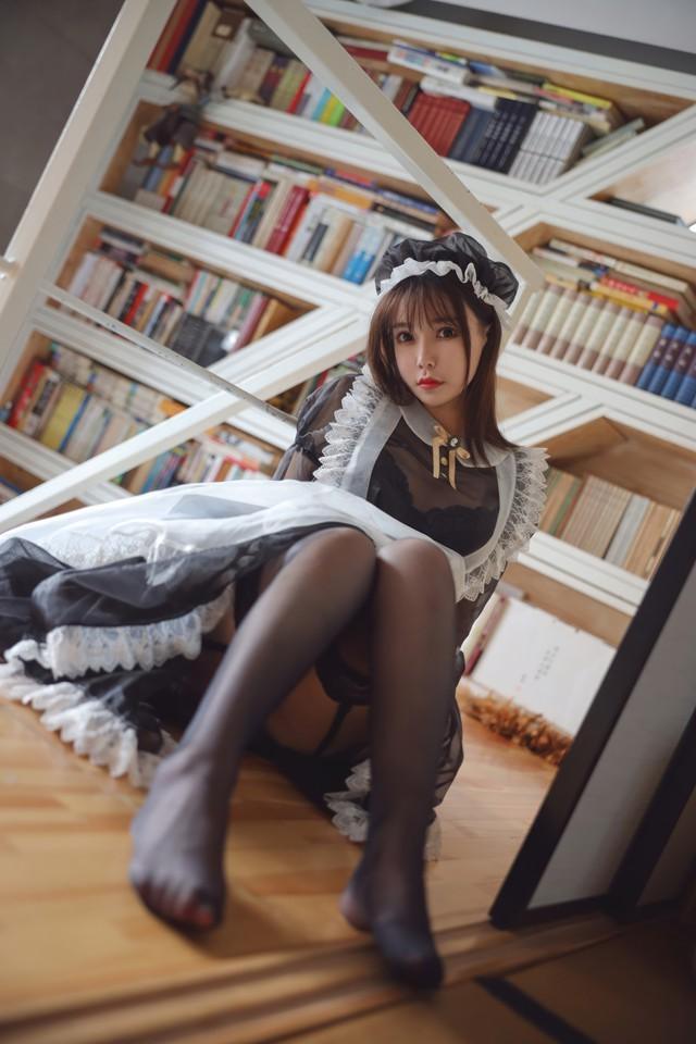 亚马逊鲶鱼 – NO.24 黑色透明女仆 [33P-192MB]-客模COS写真收藏网